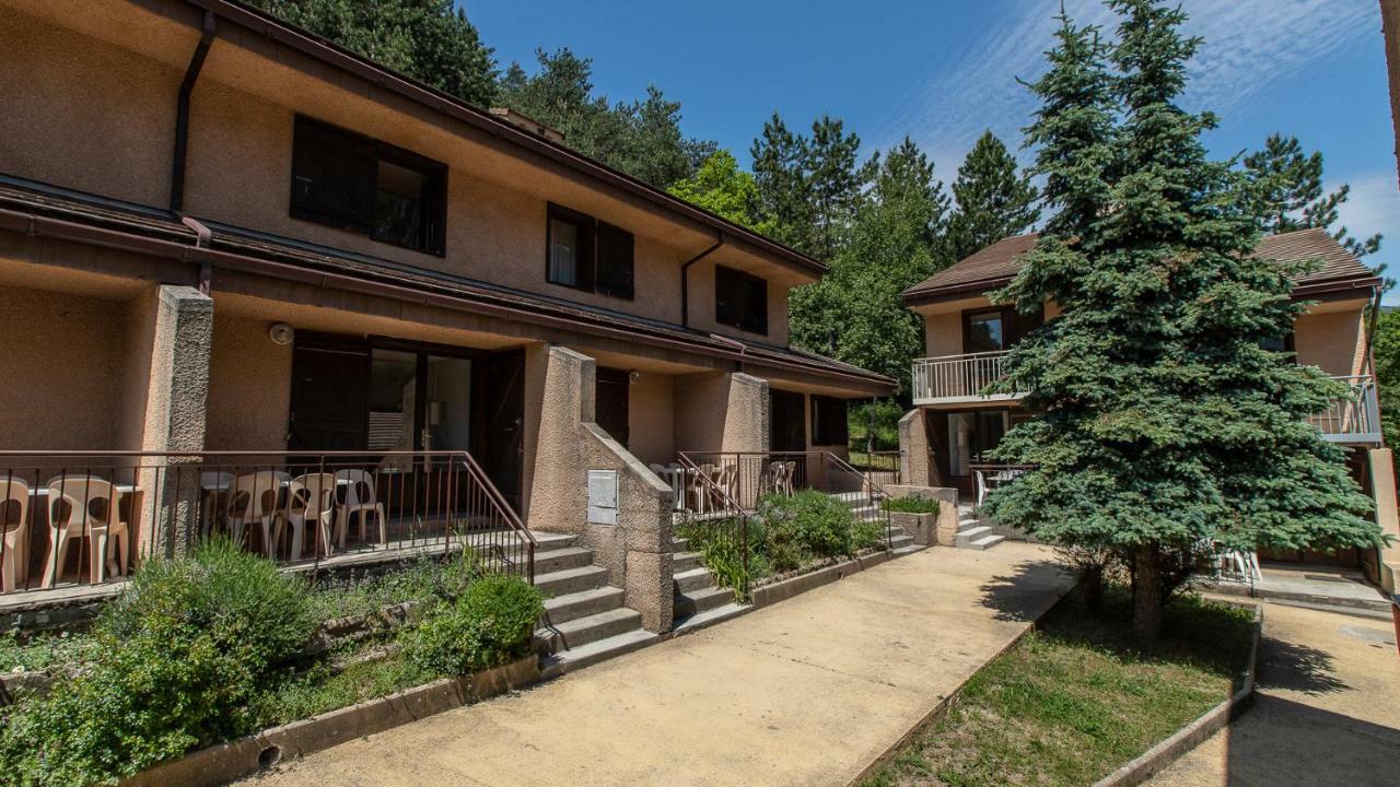 Vacanceole - Residence Les Gorges Rouges กียูมส์ ภายนอก รูปภาพ